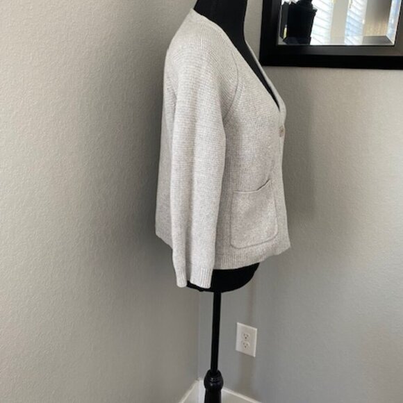 J.CREW V-Neck Button Cropped Cardigan Sweater Light Gray XS - Picture 5 of 12